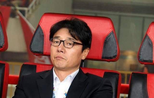 激情伊人
