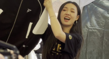 他掀开裙子舌头伸进去在线观看